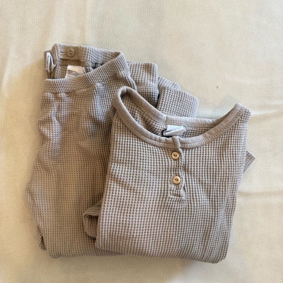 H&M Other - H&M neutral shirt and pant set